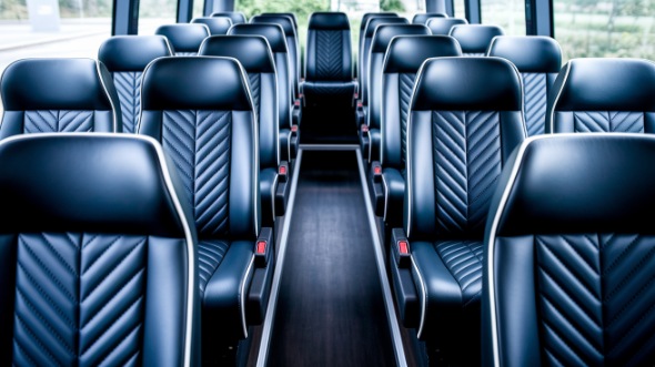 18 passenger minibus rental columbus